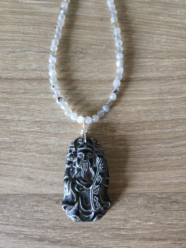 Chinese pendant & labradorite beads.